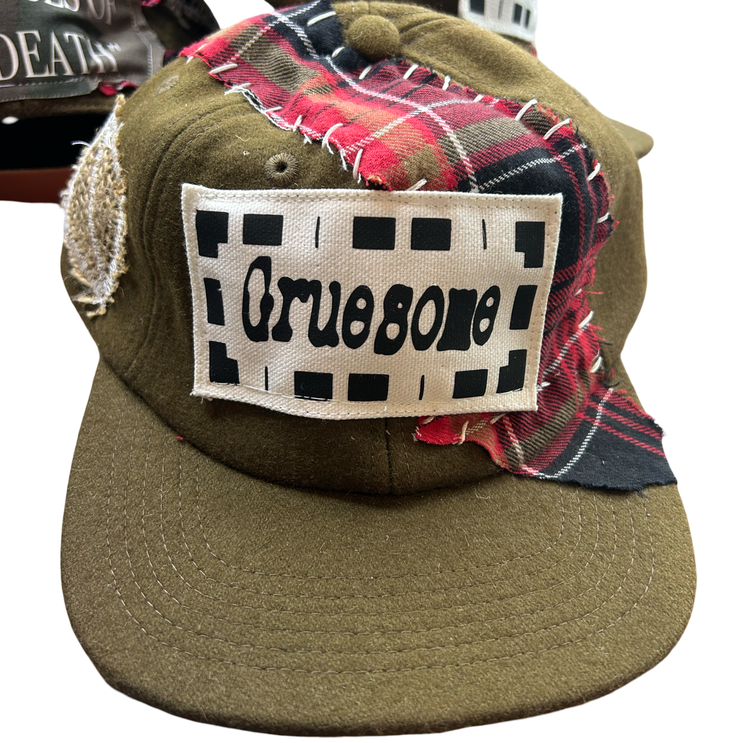“ED$ CAPS”